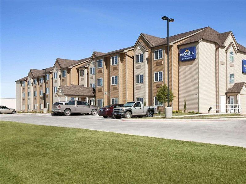 Microtel Inn & Suites Pleasanton Exterior foto