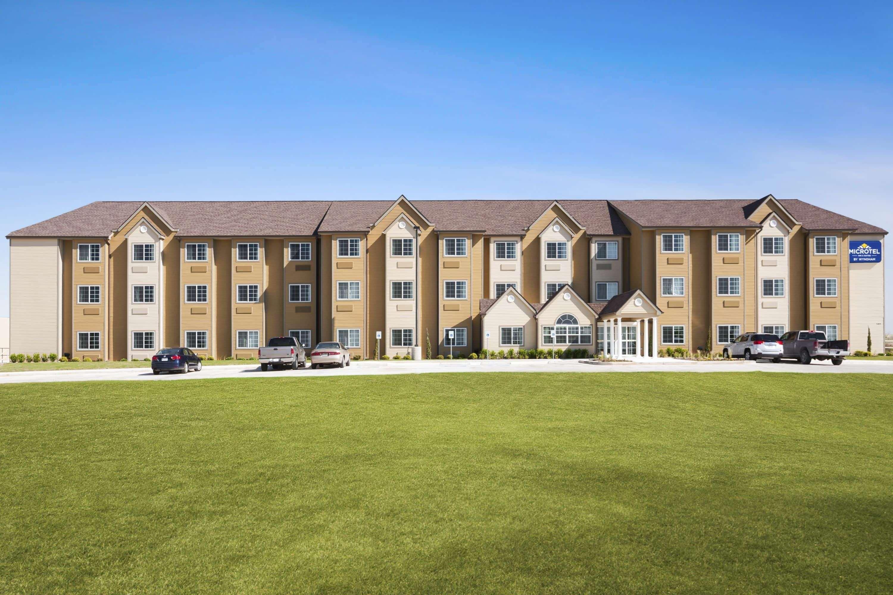 Microtel Inn & Suites Pleasanton Exterior foto